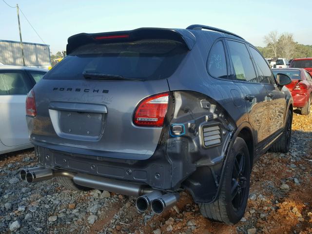 WP1AB2A28BLA55130 - 2011 PORSCHE CAYENNE S GRAY photo 4