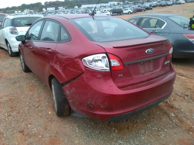 3FADP4BJ9BM172141 - 2011 FORD FIESTA SE RED photo 3