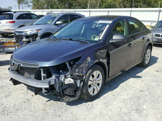 1G1PA5SG4E7255616 - 2014 CHEVROLET CRUZE LS BLUE photo 2