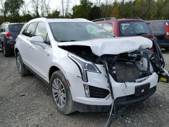 1GYKNDRS4HZ131617 - 2017 CADILLAC XT5 LUXURY WHITE photo 1