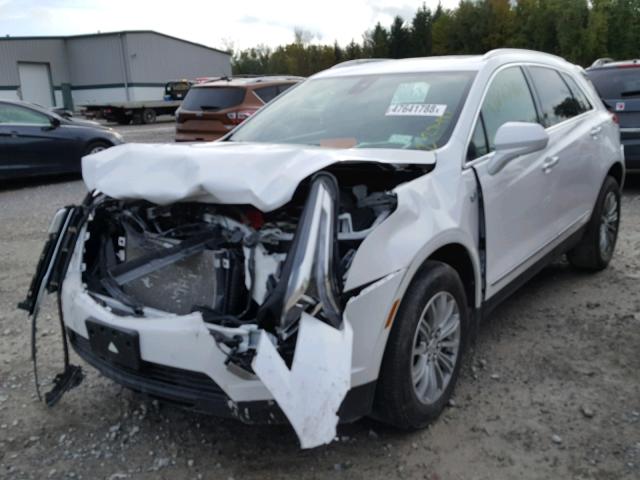 1GYKNDRS4HZ131617 - 2017 CADILLAC XT5 LUXURY WHITE photo 2