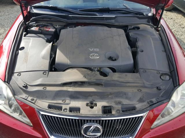 JTHBK262975044422 - 2007 LEXUS IS 250 RED photo 7