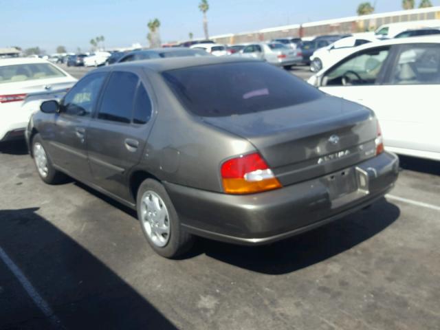 1N4DL01D8WC156391 - 1998 NISSAN ALTIMA XE CHARCOAL photo 3