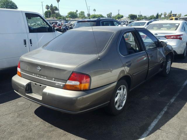 1N4DL01D8WC156391 - 1998 NISSAN ALTIMA XE CHARCOAL photo 4