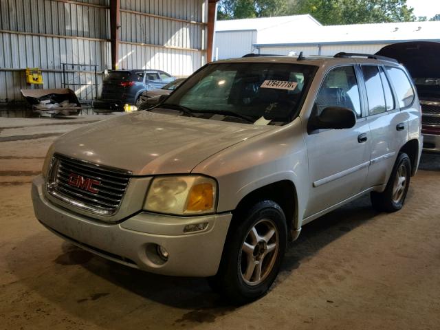 1GKDS13S072231076 - 2007 GMC ENVOY SILVER photo 2