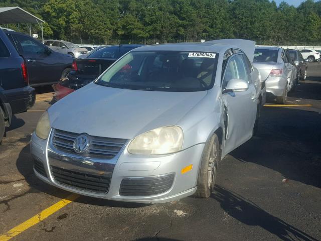 3VWDF71K66M669773 - 2006 VOLKSWAGEN JETTA 2.5L SILVER photo 2