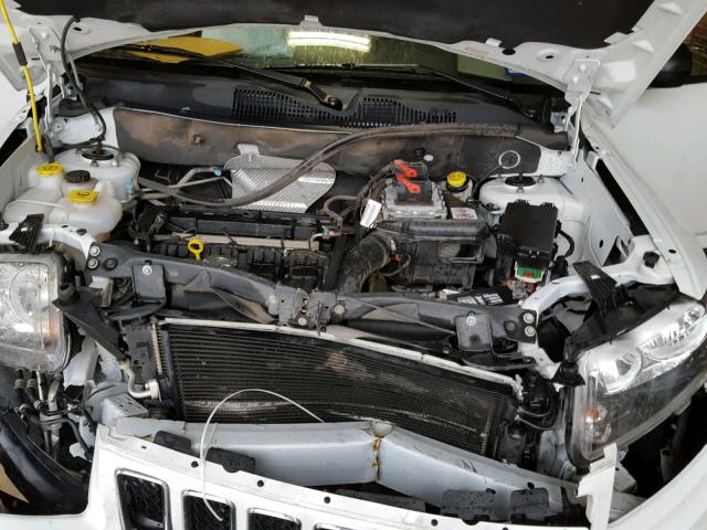 1C4NJCBA4GD574016 - 2016 JEEP COMPASS SP 白色 照片 7