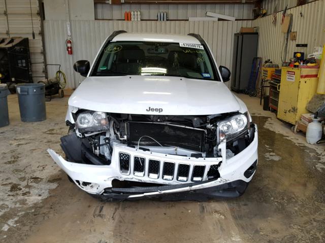 1C4NJCBA4GD574016 - 2016 JEEP COMPASS SP 白色 照片 9