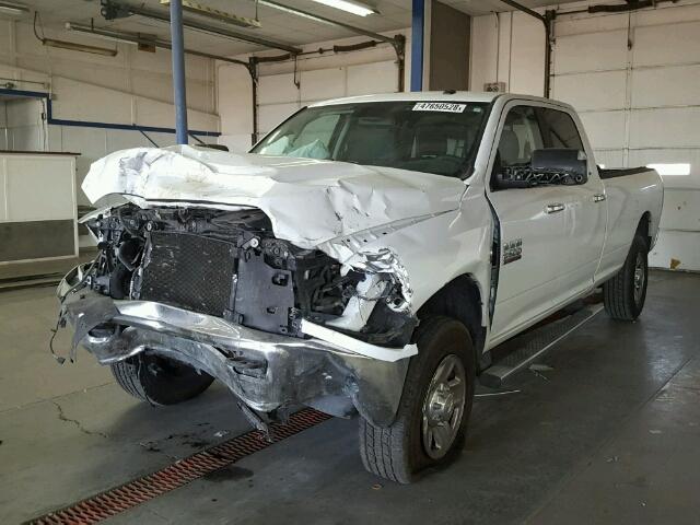 3C6UR5JL8EG133113 - 2014 RAM 2500 SLT WHITE photo 2