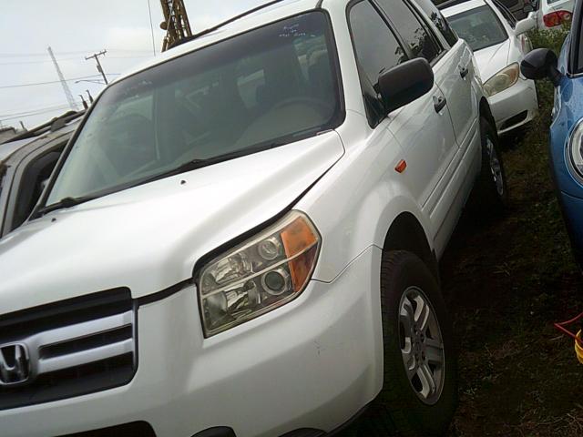 2HKYF18187H510534 - 2007 HONDA PILOT LX WHITE photo 2