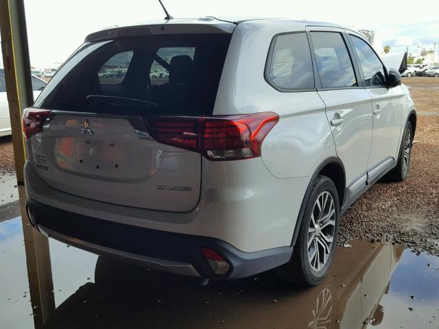 JA4AD2A38GZ008845 - 2016 MITSUBISHI OUTLANDER WHITE photo 4