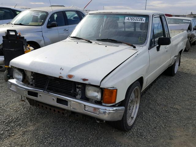 JT4RN56S2J0271495 - 1988 TOYOTA PICKUP XTR CREAM photo 2