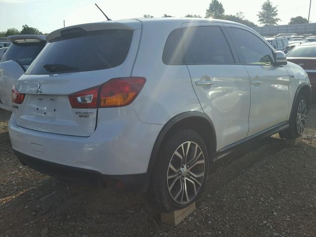 JA4AP3AU9GZ032495 - 2016 MITSUBISHI OUTLANDER WHITE photo 4