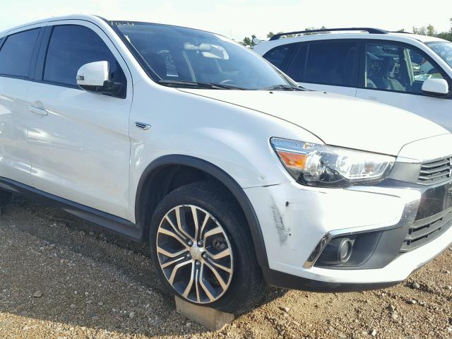 JA4AP3AU9GZ032495 - 2016 MITSUBISHI OUTLANDER WHITE photo 9