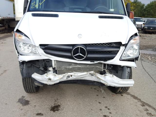 WD3PE8CC9D5781687 - 2013 MERCEDES-BENZ SPRINTER 2 WHITE photo 9