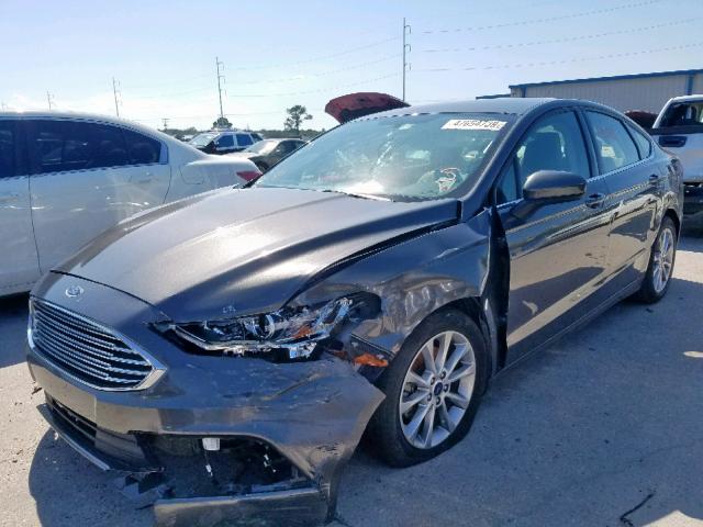 3FA6P0HD1HR123725 - 2017 FORD FUSION SE GRAY photo 2