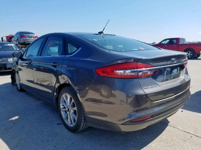 3FA6P0HD1HR123725 - 2017 FORD FUSION SE GRAY photo 3