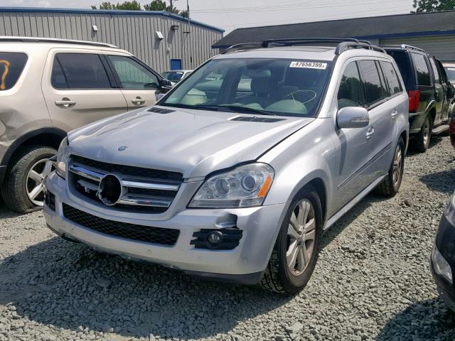 4JGBF22E38A436872 - 2008 MERCEDES-BENZ GL 320 CDI SILVER photo 2