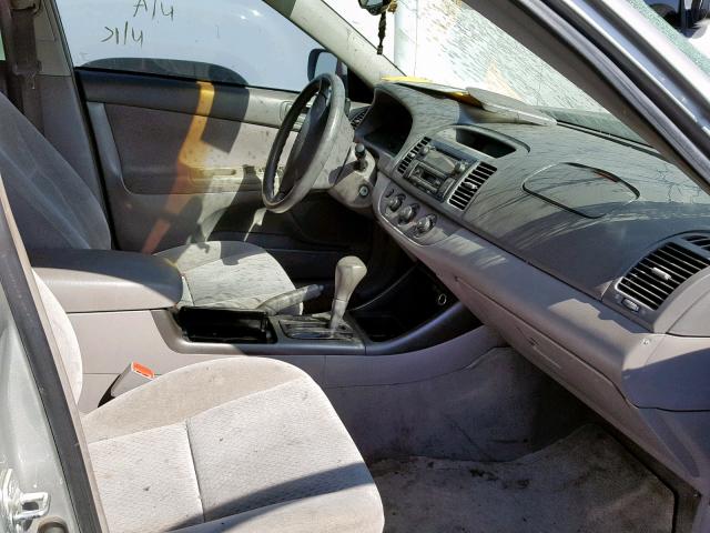 4T1BF30K63U555036 - 2003 TOYOTA CAMRY LE SILVER photo 5