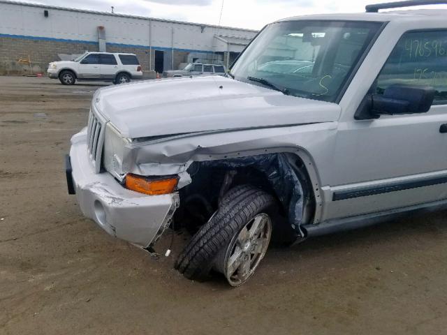 1J8HG48K86C188455 - 2006 JEEP COMMANDER 灰色 照片 9