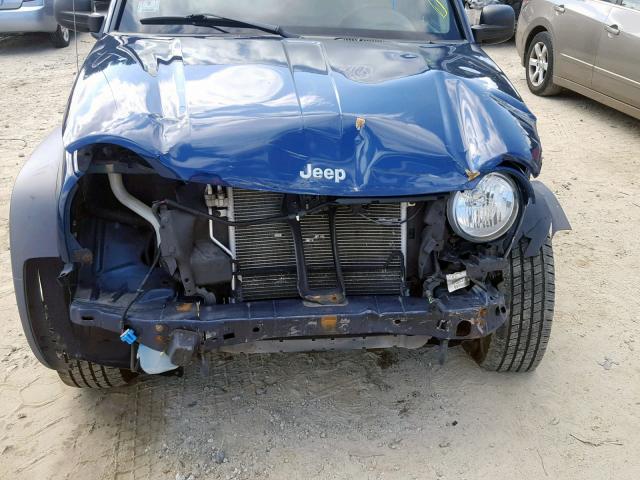 1J4GL48K34W330893 - 2004 JEEP LIBERTY SP BLUE photo 9