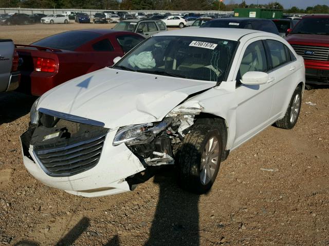 1C3CCBBB1DN515715 - 2013 CHRYSLER 200 TOURIN WHITE photo 2