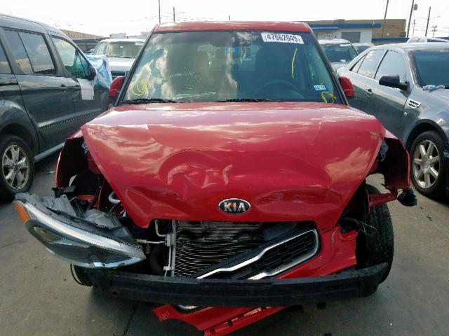 KNDJT2A54D7622602 - 2013 KIA SOUL RED photo 9