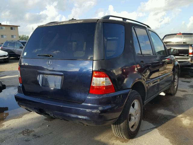 4JGAB57E83A420094 - 2003 MERCEDES-BENZ ML 350 BLUE photo 4