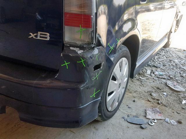 JTLKT334264120503 - 2006 TOYOTA SCION XB Blau Foto 9