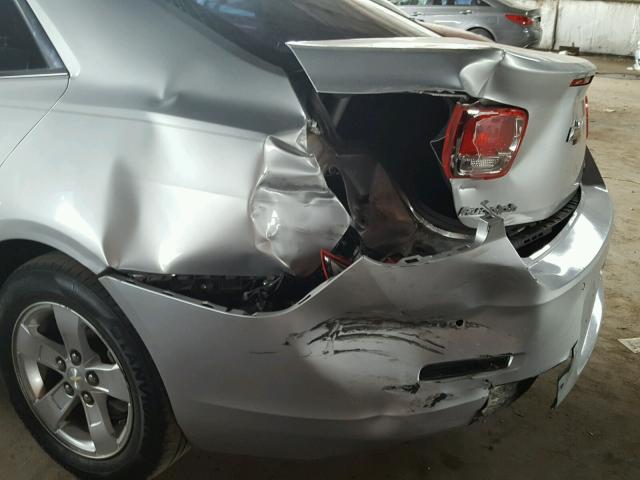 1G11B5SA7DF158719 - 2013 CHEVROLET MALIBU LS 银色 照片 9