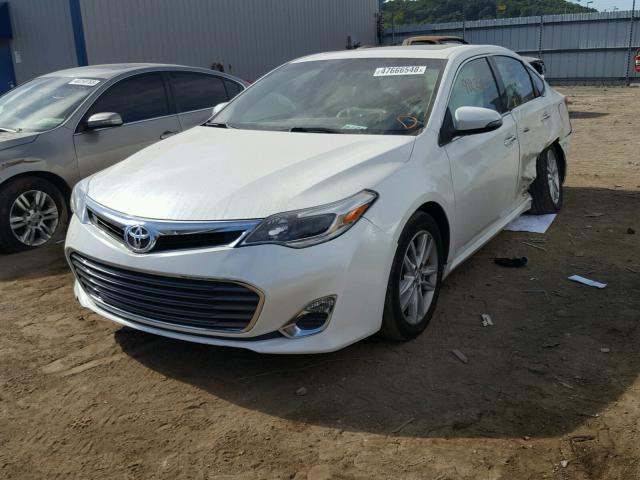 4T1BK1EB6EU086557 - 2014 TOYOTA AVALON BAS WHITE photo 2