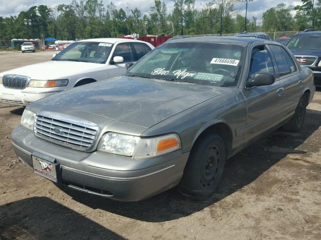 2FAHP71W54X151455 - 2004 FORD CROWN VICT GRAY photo 2