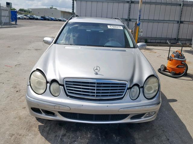 WDBUH65J74A540281 - 2004 MERCEDES-BENZ E 320 GRAY photo 9