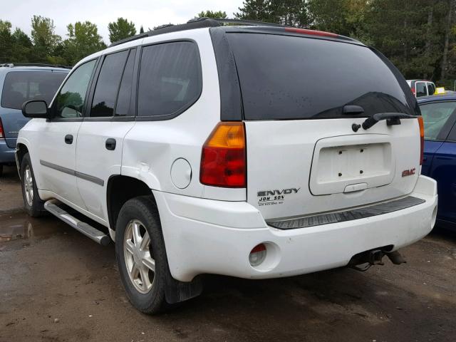 1GKDT13S082106819 - 2008 GMC ENVOY WHITE photo 3