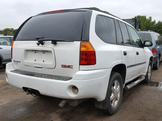 1GKDT13S082106819 - 2008 GMC ENVOY WHITE photo 4