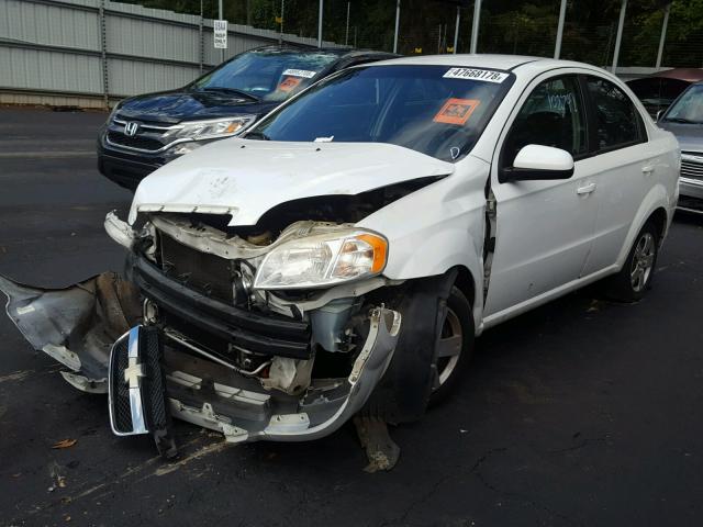 KL1TD5DE5BB136403 - 2011 CHEVROLET AVEO LS WHITE photo 2