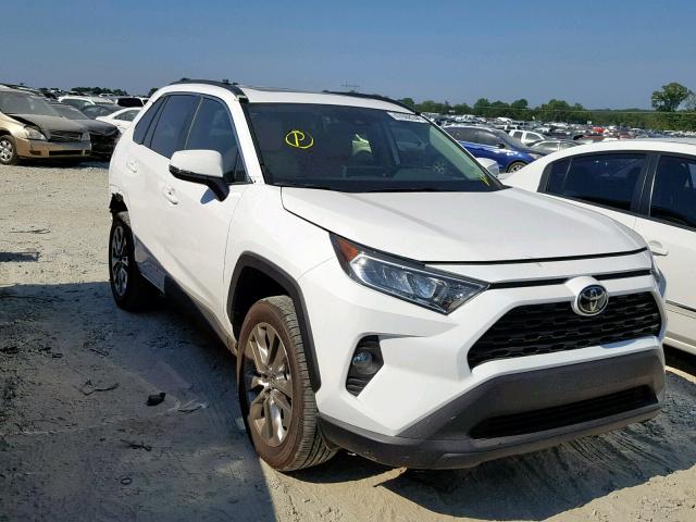 2T3C1RFV2KC012748 - 2019 TOYOTA RAV4 XLE P WHITE photo 1