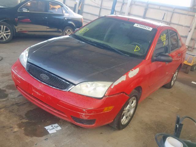 1FAFP34N27W322567 - 2007 FORD FOCUS ZX4 RED photo 2