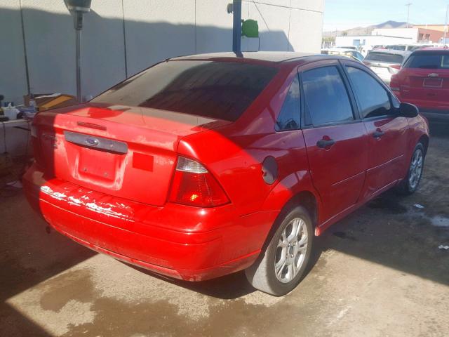 1FAFP34N27W322567 - 2007 FORD FOCUS ZX4 RED photo 4