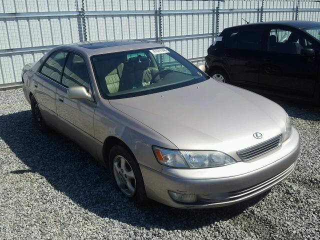 JT8BF28G2W5043267 - 1998 LEXUS ES 300 GOLD photo 1