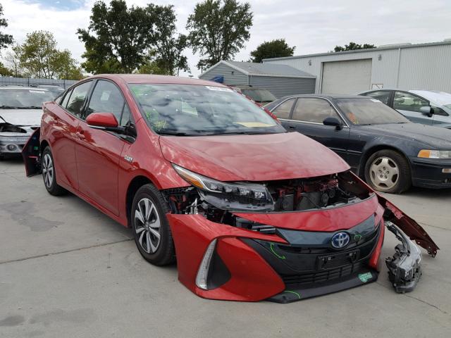 JTDKARFP2H3012398 - 2017 TOYOTA PRIUS PRIM RED photo 1