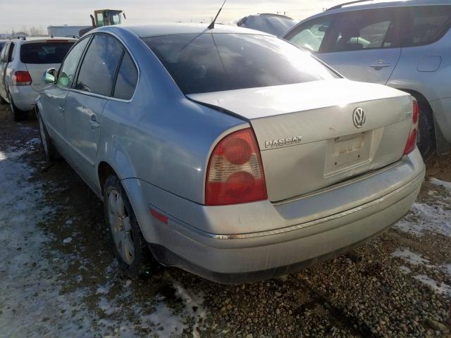 WVWAE63B45P028453 - 2005 VOLKSWAGEN PASSAT GLS SILVER photo 3