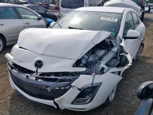 JM1BL1S68A1282844 - 2010 MAZDA 3 S WHITE photo 2