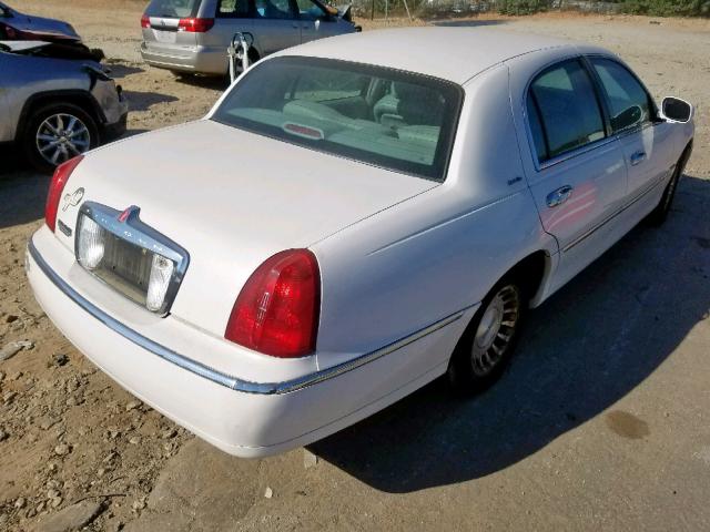 1LNHM81W51Y609401 - 2001 LINCOLN TOWN CAR E WHITE photo 4