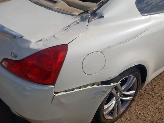 JNKCV64E58M130611 - 2008 INFINITI G37 BASE CREAM photo 9