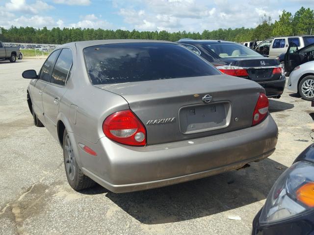 JN1CA31D01T813094 - 2001 NISSAN MAXIMA GXE TAN photo 3