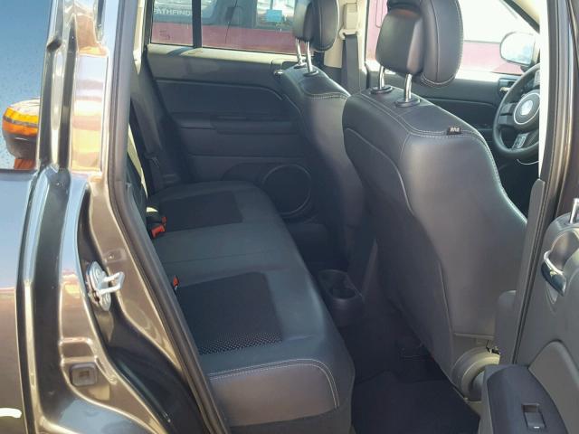 1C4NJCBA0FD126242 - 2015 JEEP COMPASS SP 棕色 照片 6