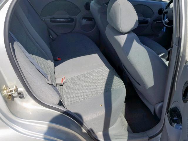 KL1TJ52694B240268 - 2004 CHEVROLET AVEO LS SILVER photo 6