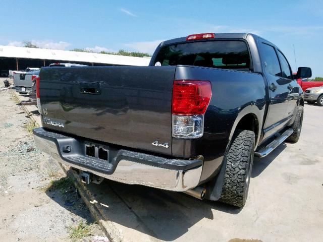 5TFDM5F10CX036267 - 2012 TOYOTA TUNDRA CRE GRAY photo 4