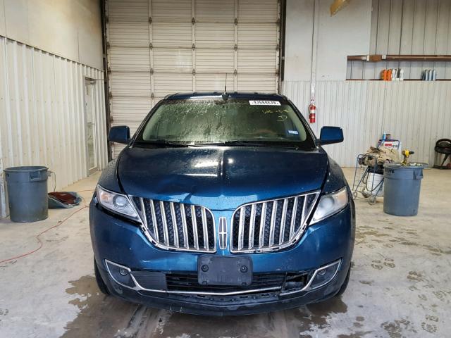 2LMDJ6JK0BBJ14633 - 2011 LINCOLN MKX BLUE photo 9